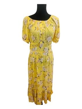 Falling Flower 🌼 Yellow Floral Button-Front Midi Dress with Smocked Waist